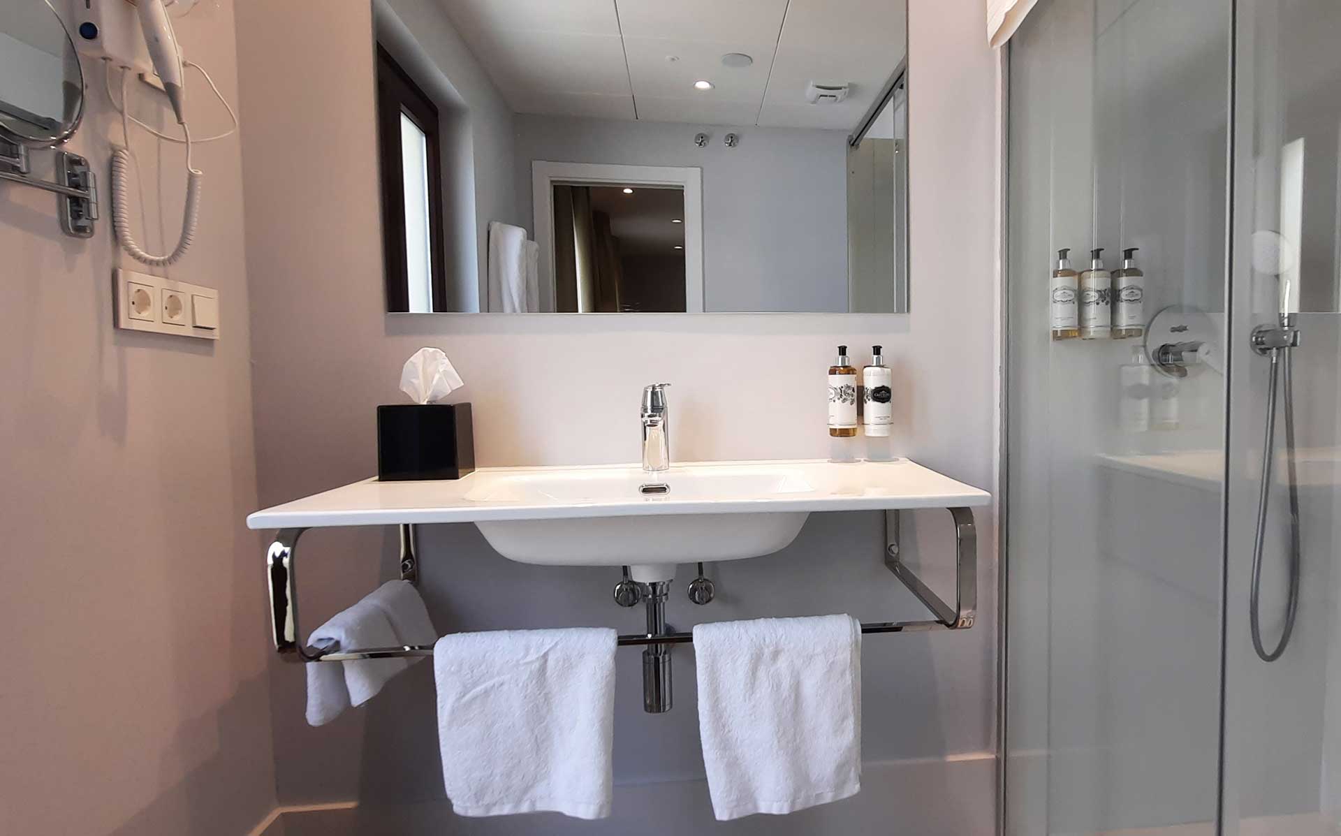 Habitaciones Dobles Superiores Hotel Oleum Andujar (3)